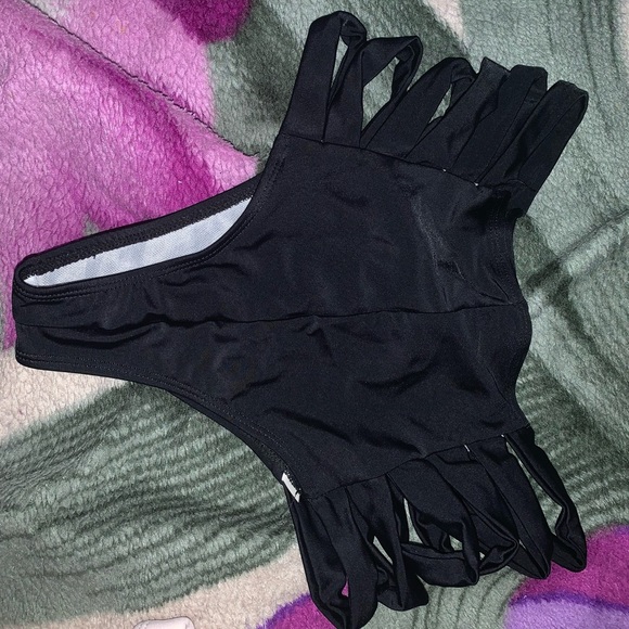 Swimsuit - Picture 2 of 3